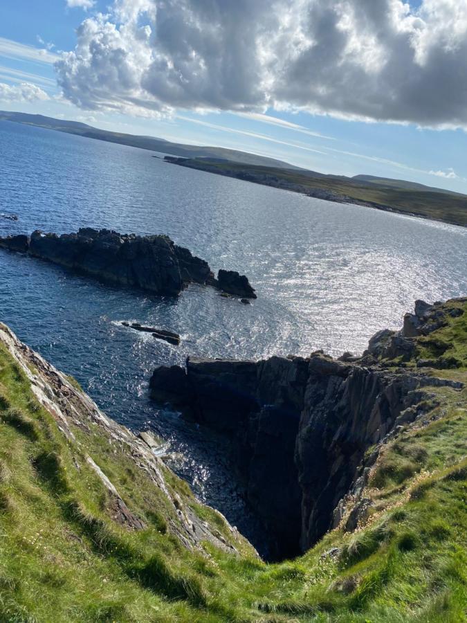 Westhall Annex Lerwick Bagian luar foto